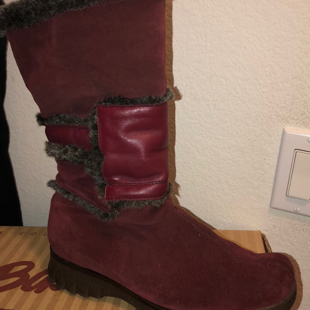 Boots - Picture 2 of 2